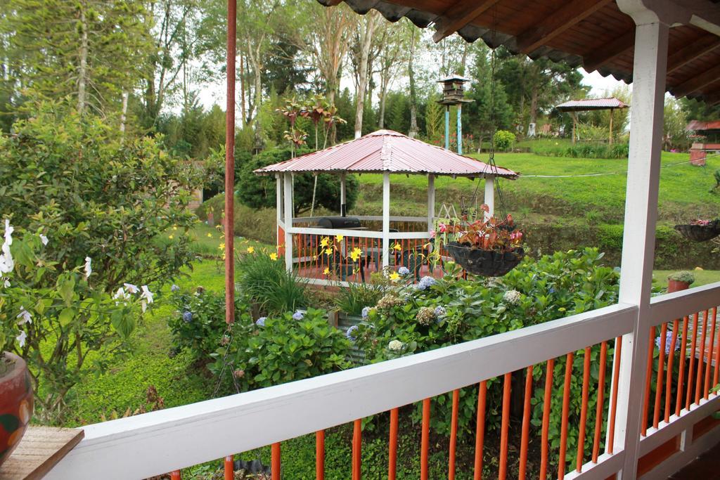 フィランディア La Gaviota Bnb Bed & Breakfast 部屋 写真