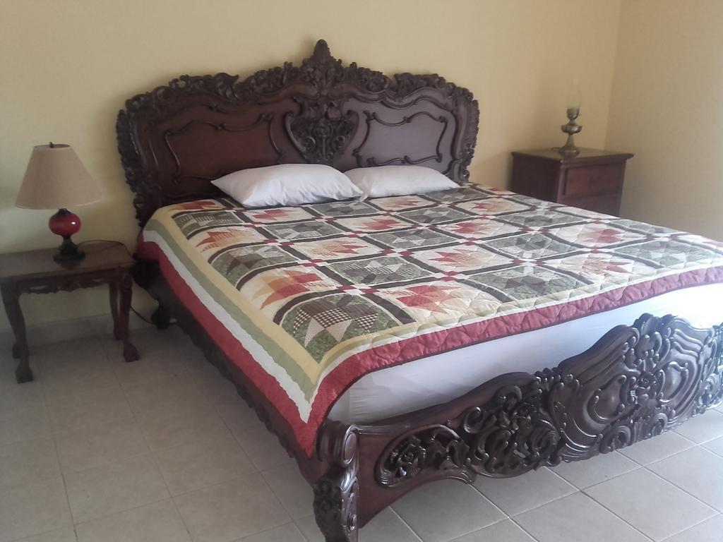 フィランディア La Gaviota Bnb Bed & Breakfast エクステリア 写真